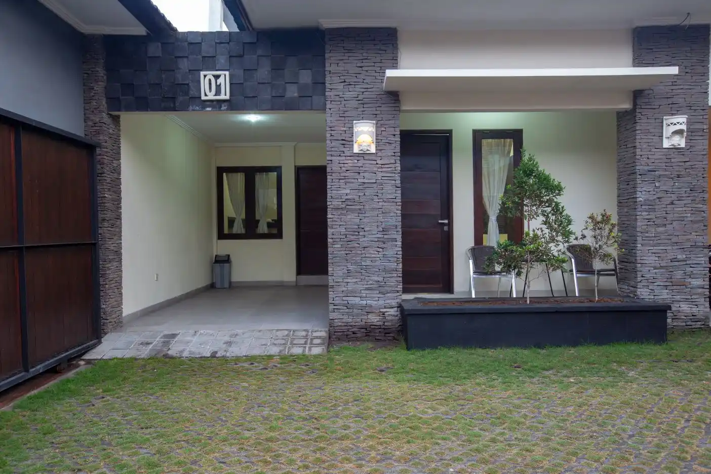 Pondok Taman 828 Guest House